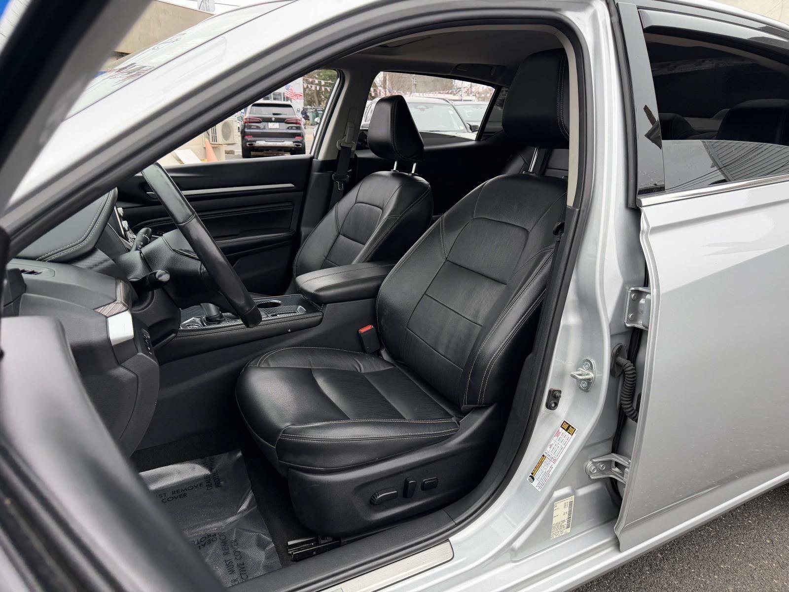 Used 2022 Nissan Altima 2.5 SL FWD image 28