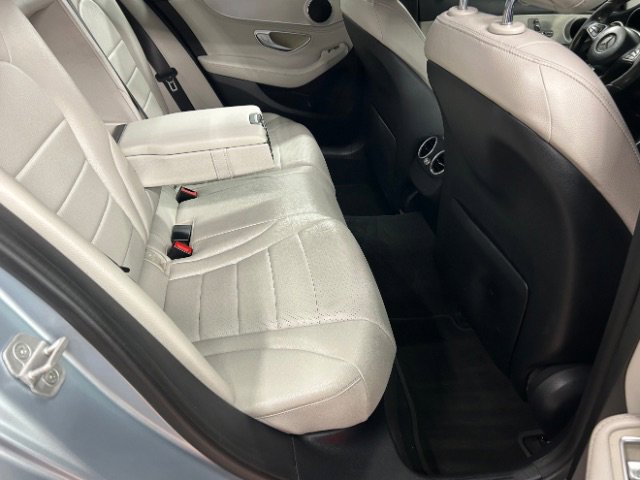 Used 2015 Mercedes-Benz C 300 Sport image 11