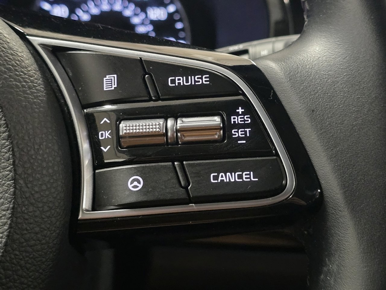 Used 2023 Kia Seltos S w/ Navigation Package image 30