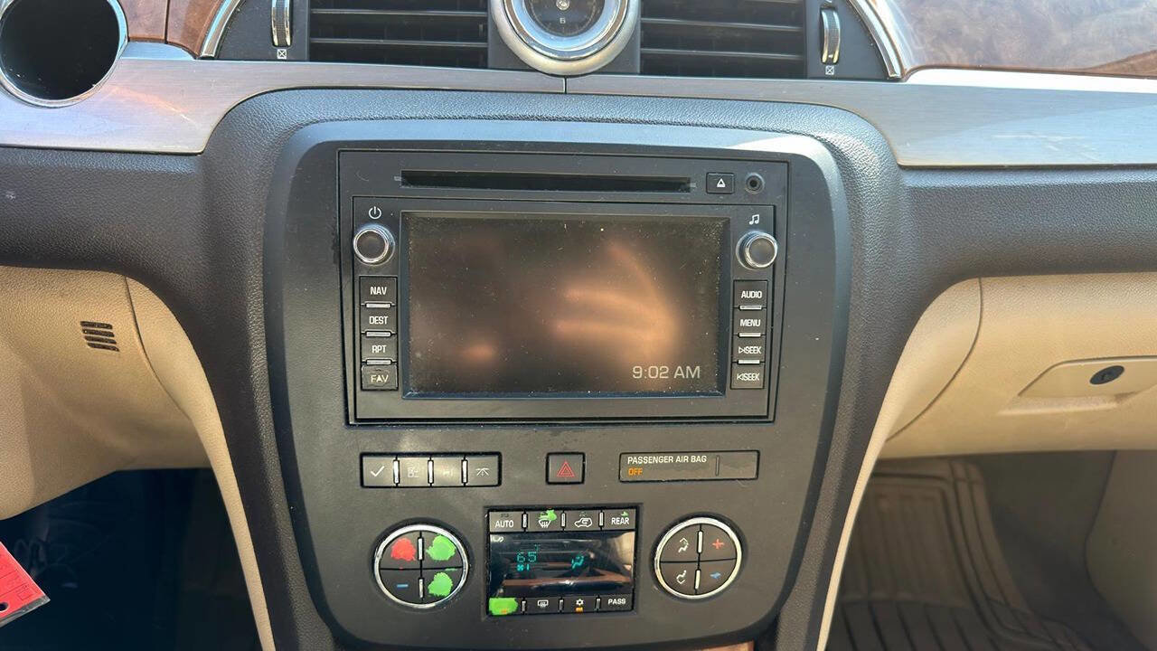 Used 2012 Buick Enclave Premium image 16