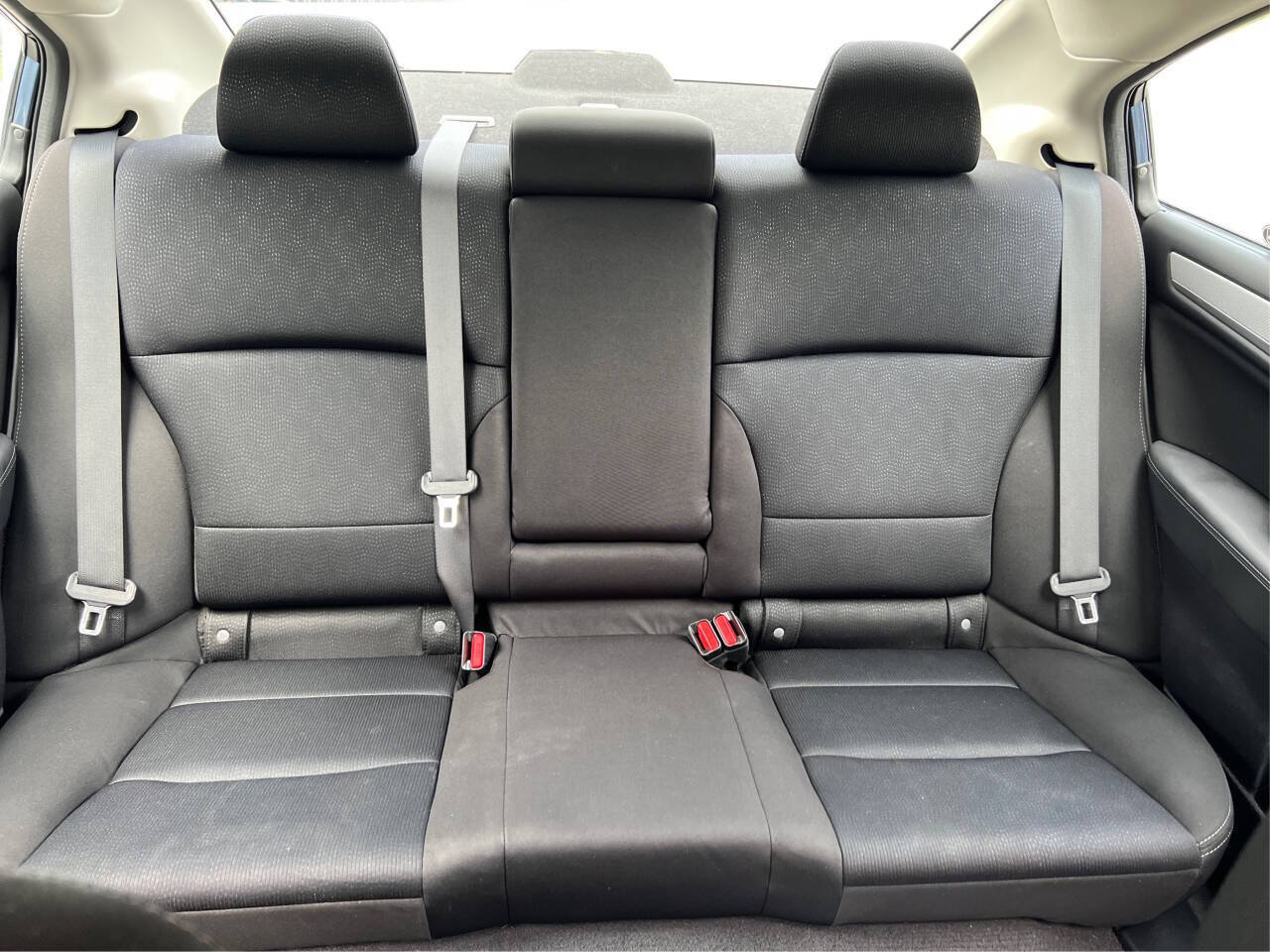 Used 2017 Subaru Legacy 2.5i w/ Alloy Wheel Package AWD/4WD image 14