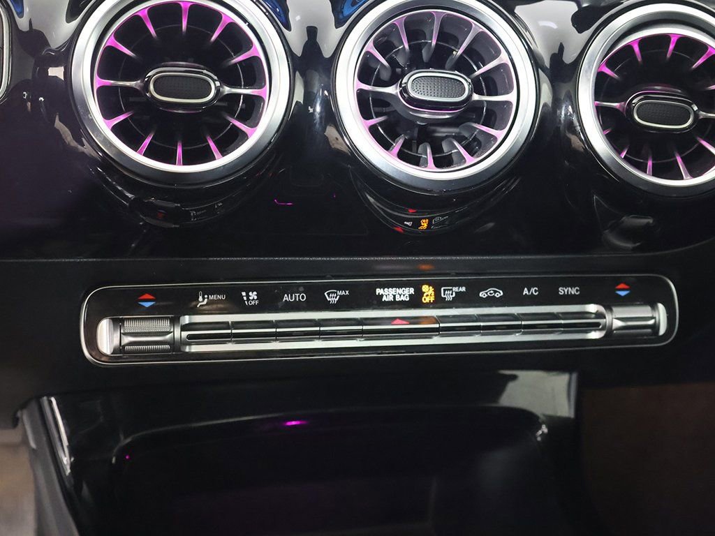 Used 2022 Mercedes-Benz CLA 250 4MATIC w/ Premium Package Lite image 43