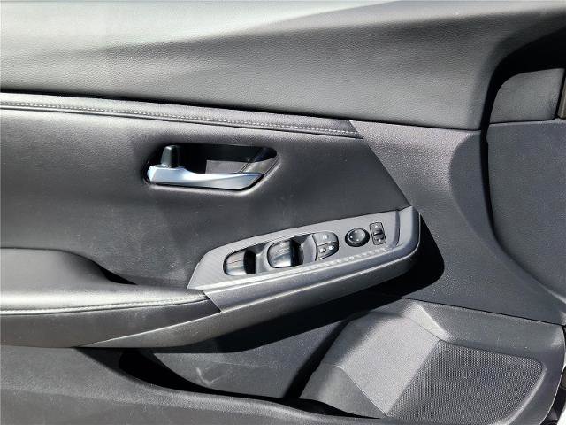 Certified 2021 Nissan Sentra S image 8