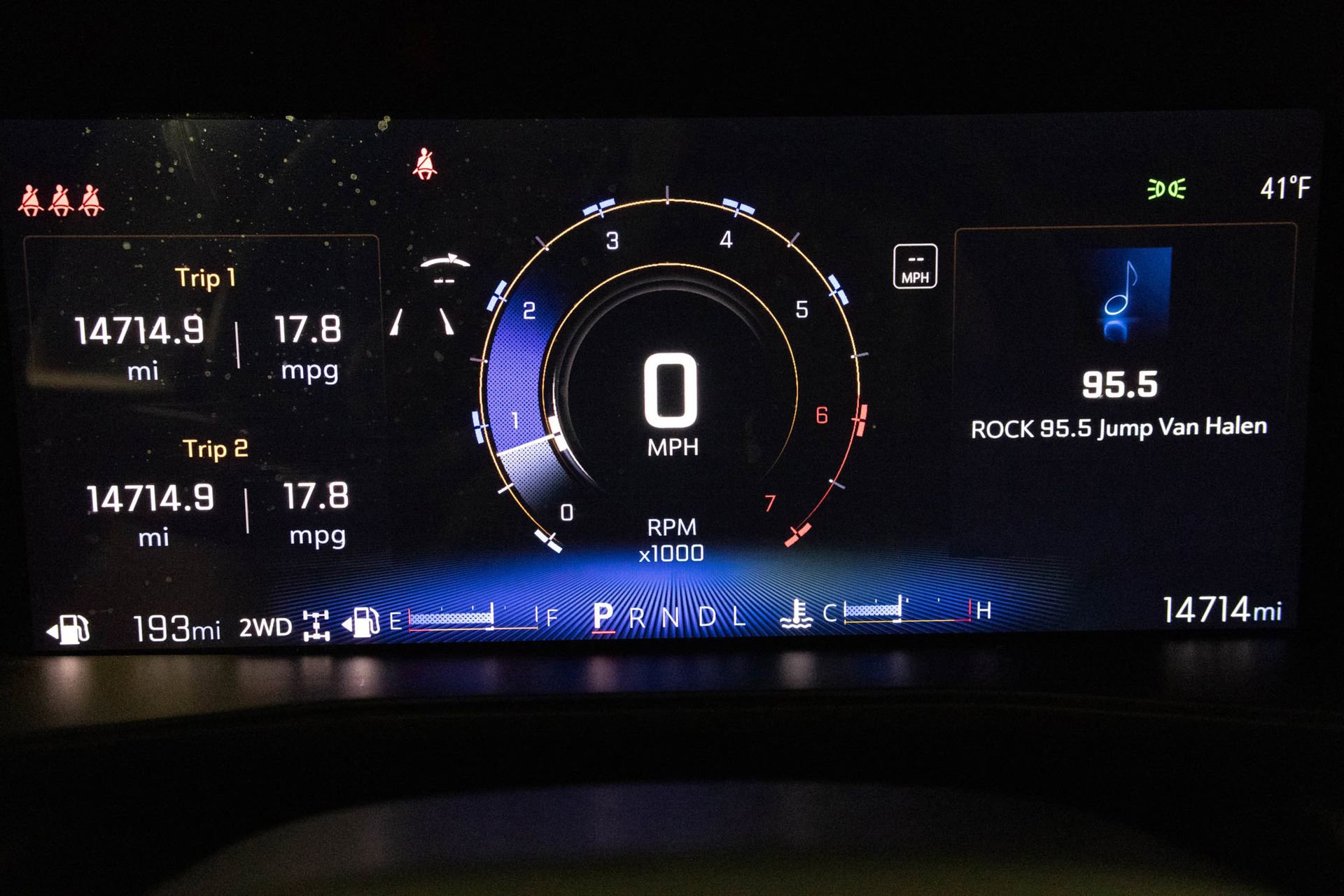 Used 2024 Chevrolet Colorado Trail Boss w/ Technology Package image 31