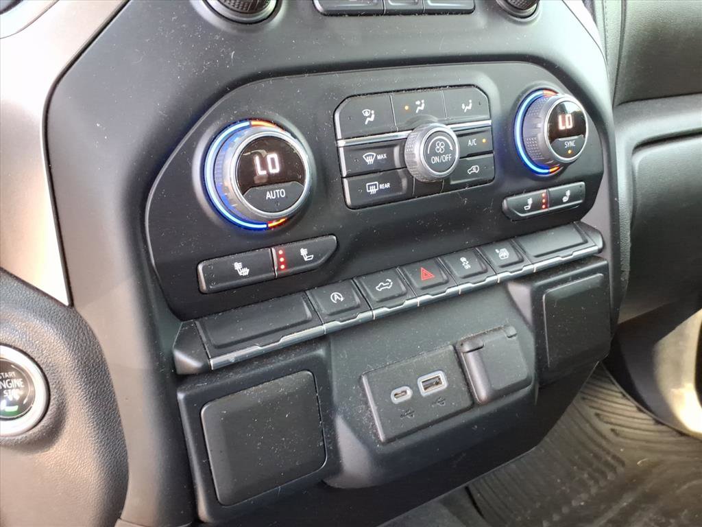 Used 2020 Chevrolet Silverado 1500 LT w/ All-Star Edition image 26