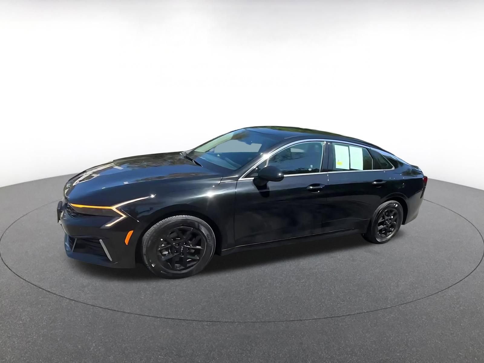 Used 2025 Kia K5 LXS FWD image 8