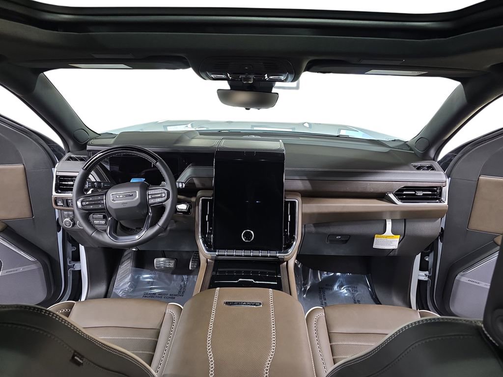 New 2026 GMC Yukon XL Denali Ultimate AWD/4WD image 9