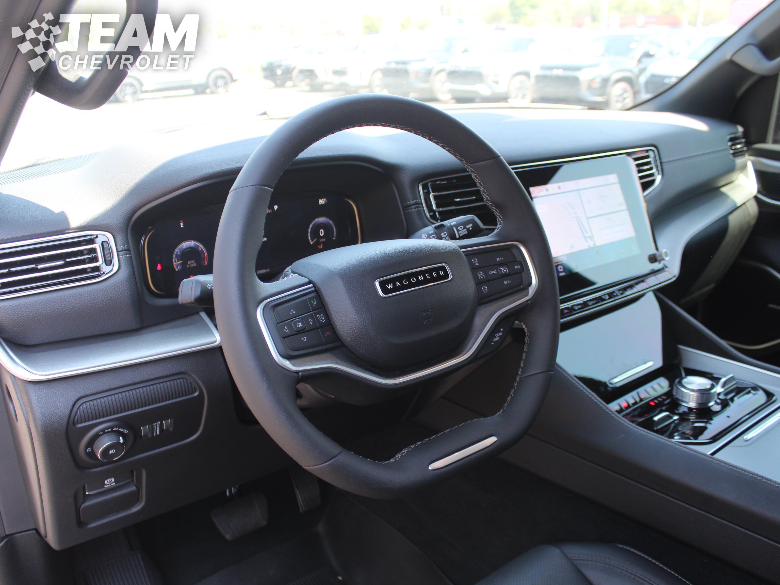 Used 2025 Jeep Wagoneer Series II AWD/4WD image 13