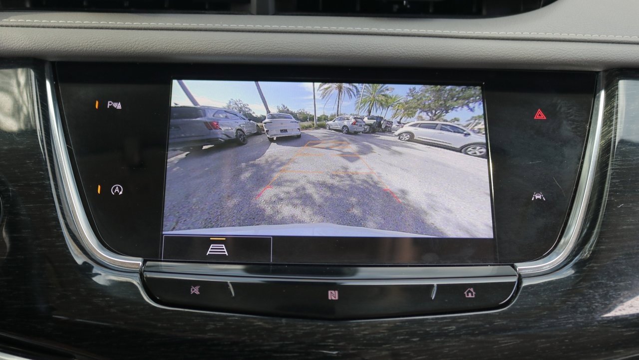 Certified 2021 Cadillac XT6 Premium Luxury image 25