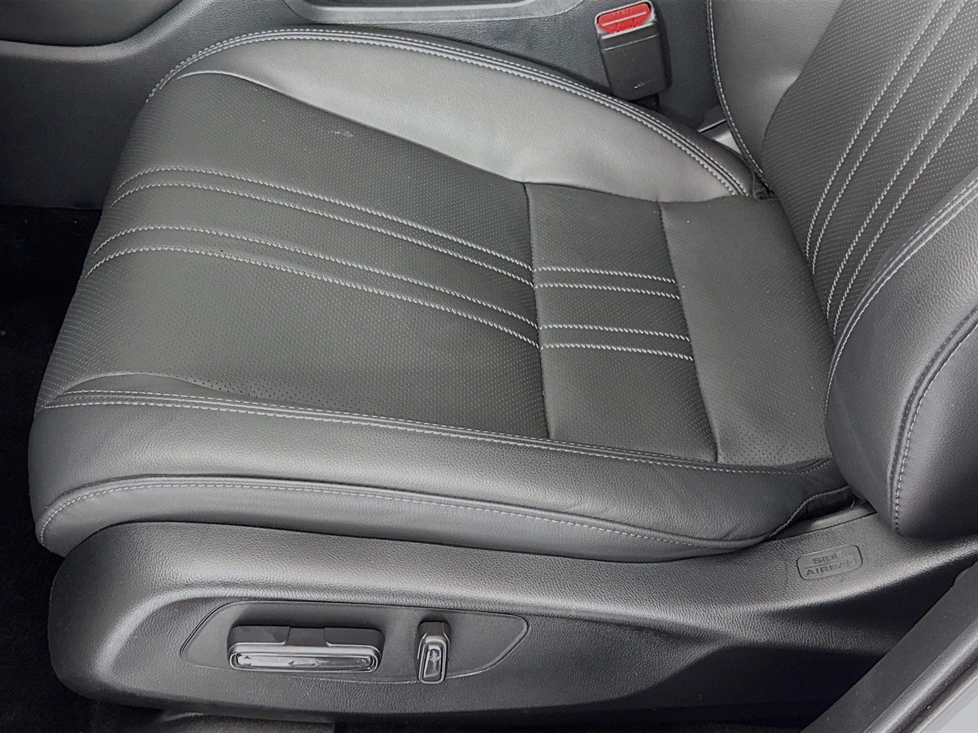 Certified 2024 Honda HR-V EX-L image 18