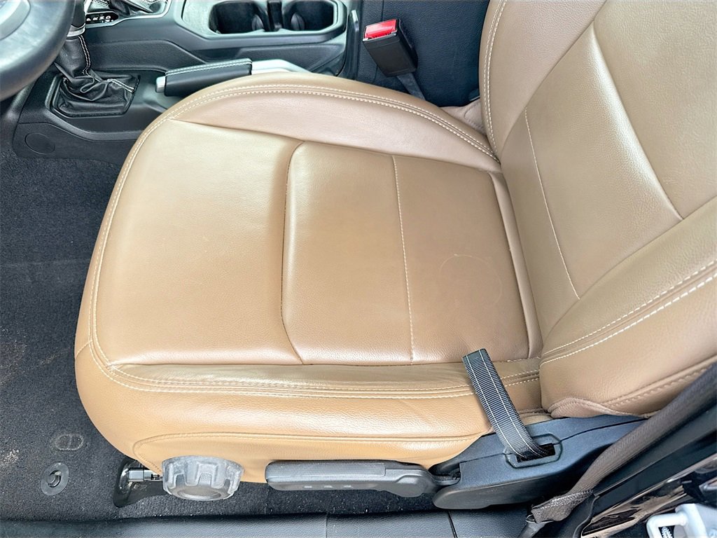 Used 2021 Jeep Gladiator Overland w/ Popular Equipment Package image 21