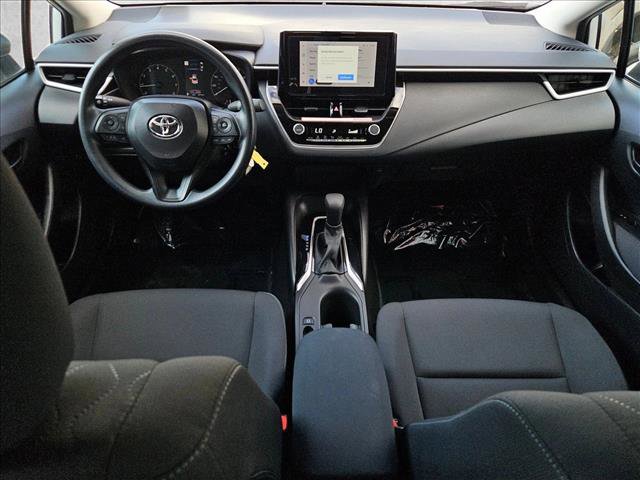 Used 2025 Toyota Corolla LE image 16