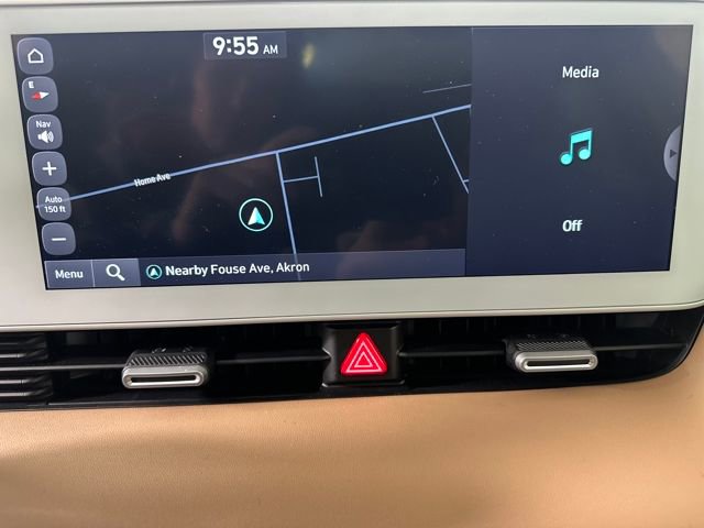 Used 2024 Hyundai Ioniq 5 Limited image 22