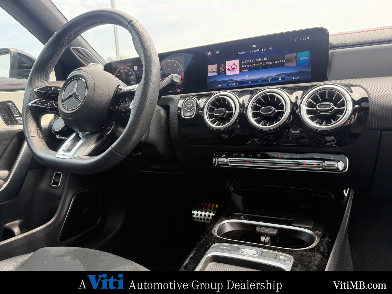 Certified 2025 Mercedes-Benz CLA 35 AMG 4MATIC image 31