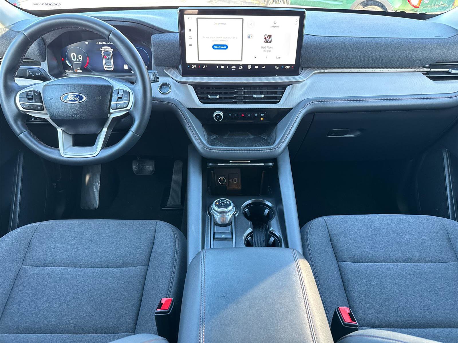 Used 2025 Ford Explorer Active image 21