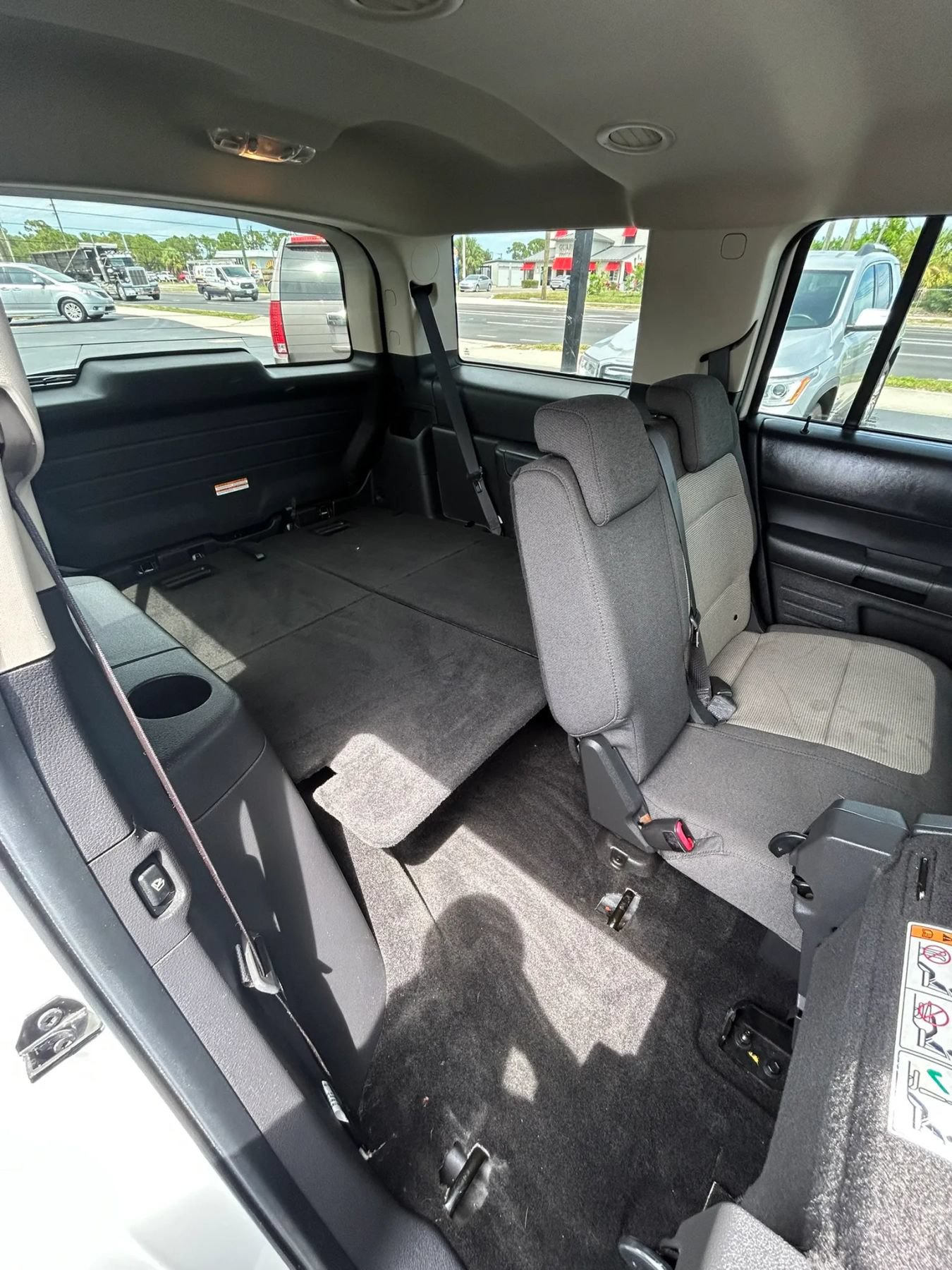 Used 2010 Ford Flex SE FWD image 15