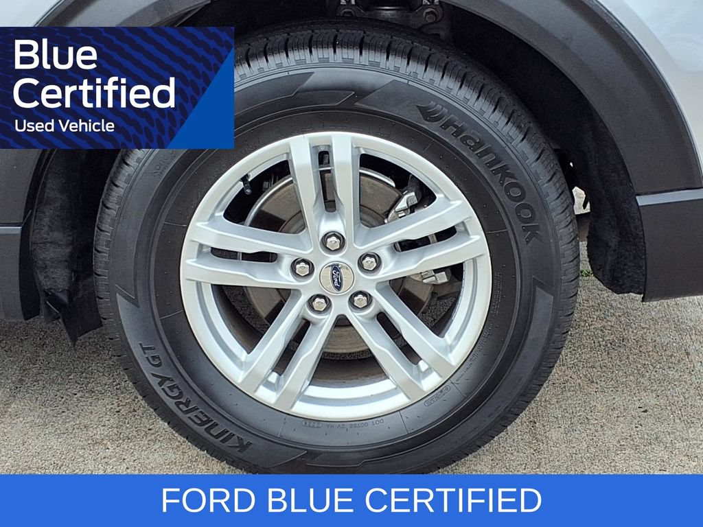 Certified 2024 Ford Explorer XLT w/ Equipment Group 202A RWD image 30