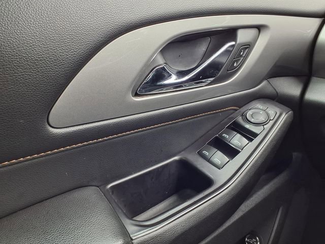 Used 2018 Chevrolet Traverse LT image 21