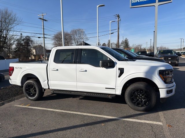 New 2025 Ford F150 XLT w/ Equipment Group 302A MID image 2