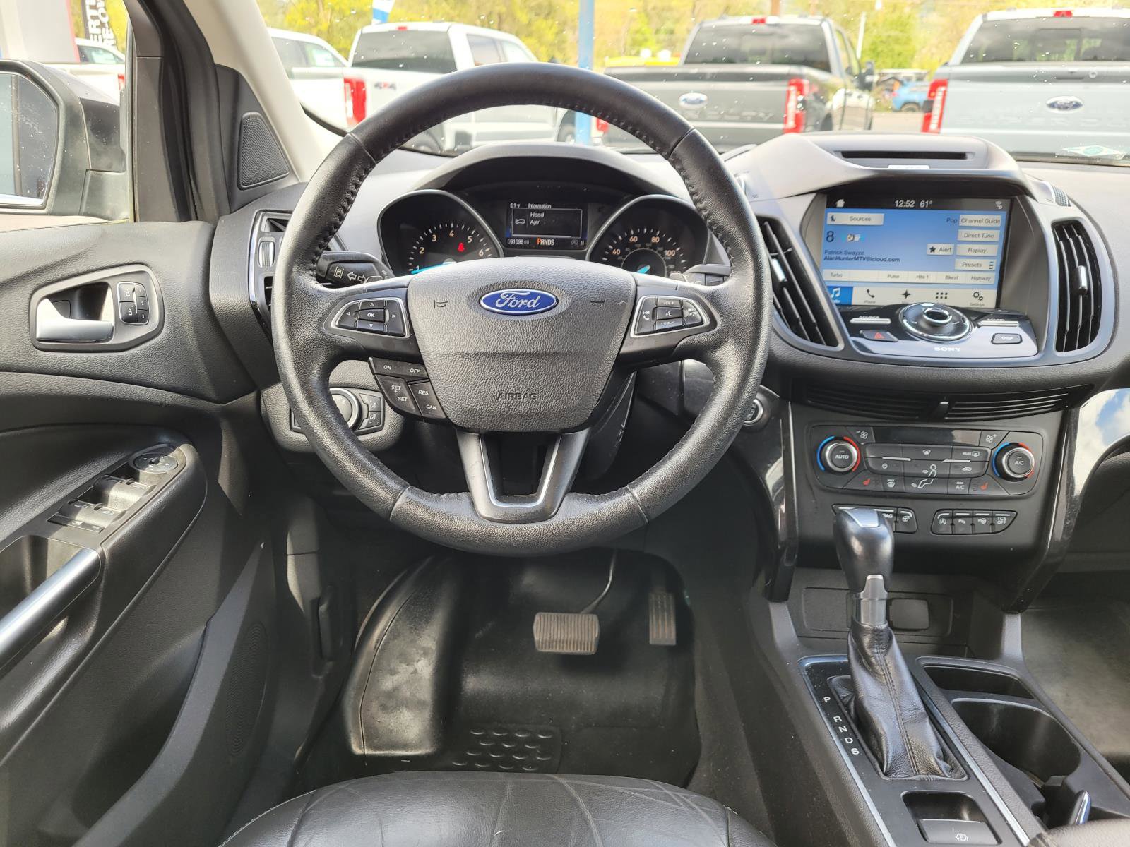 Used 2017 Ford Escape Titanium w/ Equipment Group 301A AWD/4WD image 16