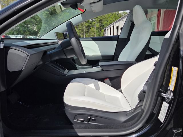 Used 2025 Tesla Model 3 Long Range RWD image 9