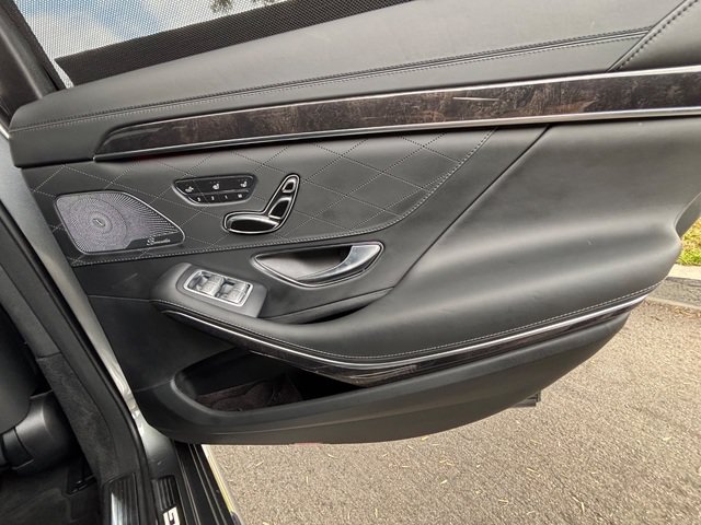 Used 2019 Mercedes-Benz S 63 AMG S 4MATIC Sedan image 47