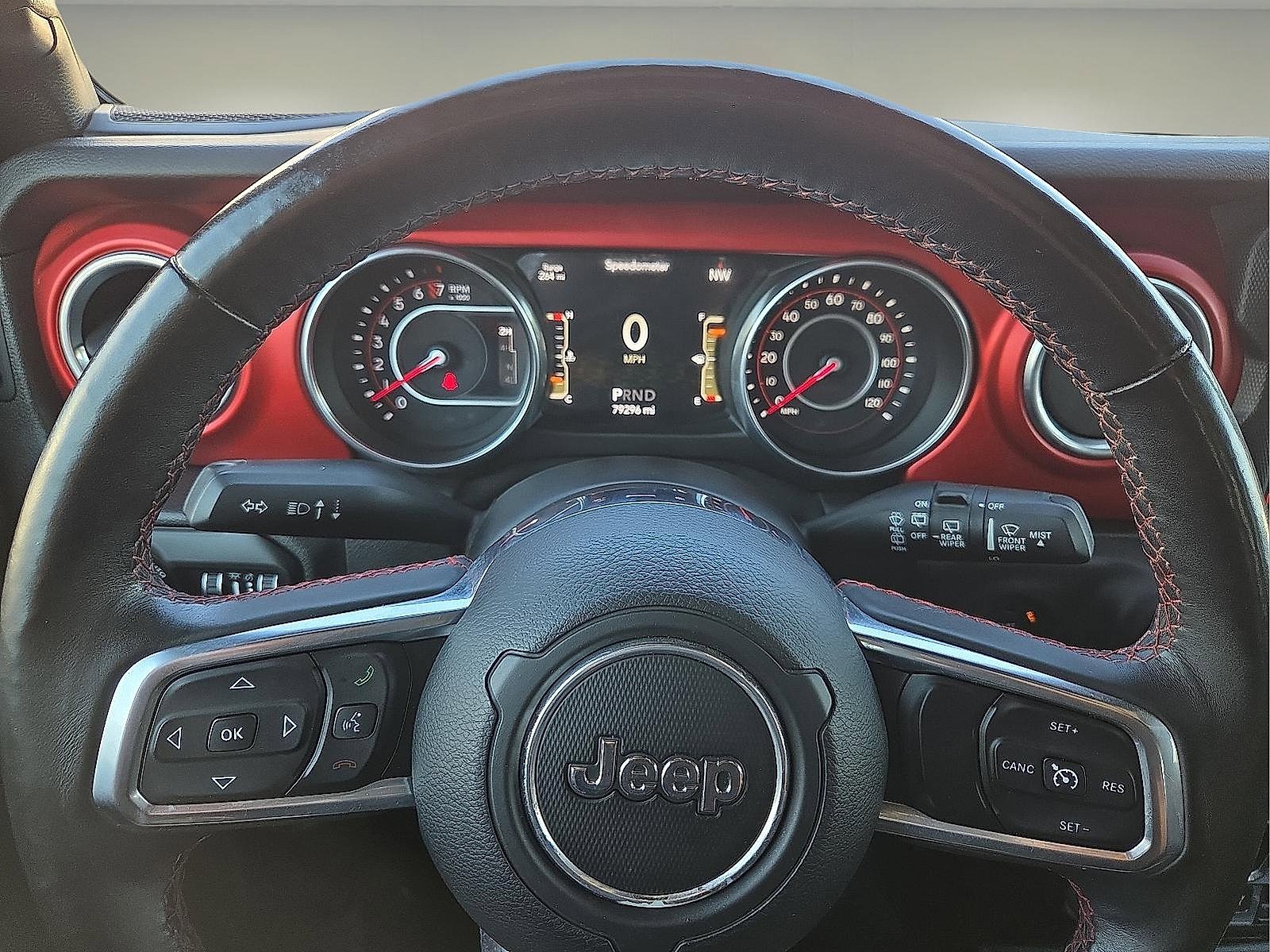 Used 2018 Jeep Wrangler Unlimited Rubicon image 24