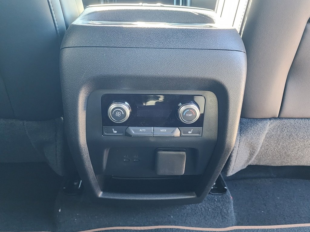 New 2026 GMC Acadia AT4 image 51