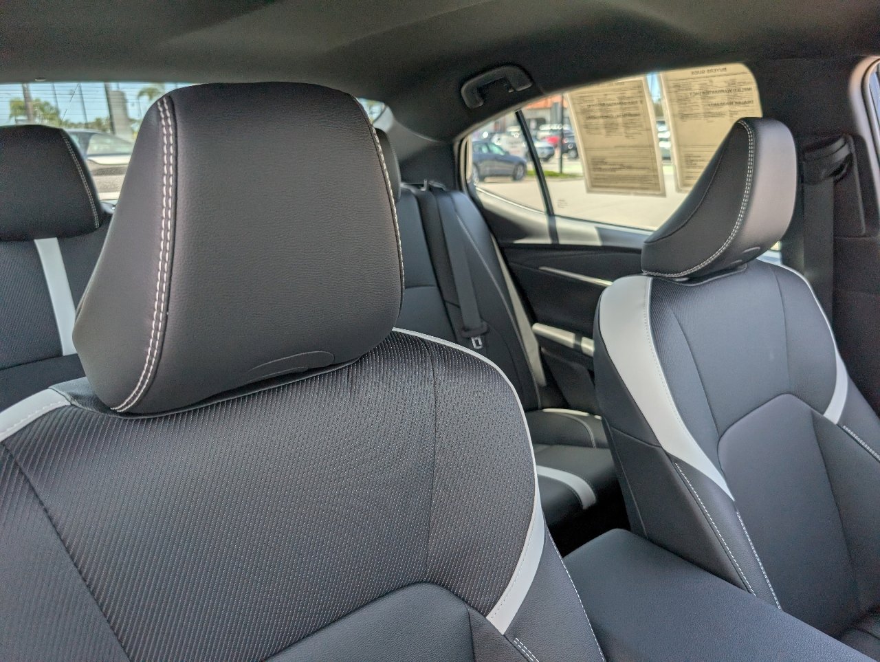 Used 2026 Toyota Camry SE FWD image 3