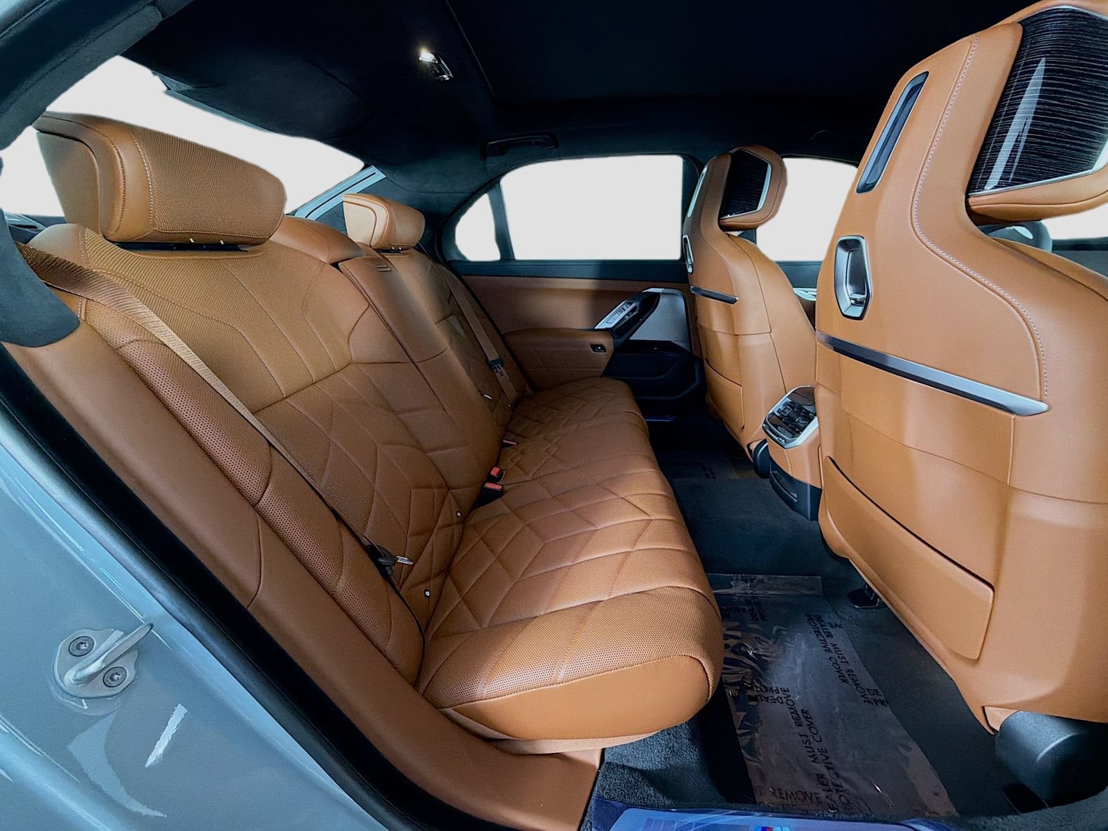 New 2026 BMW i7 xDrive60 AWD/4WD image 29