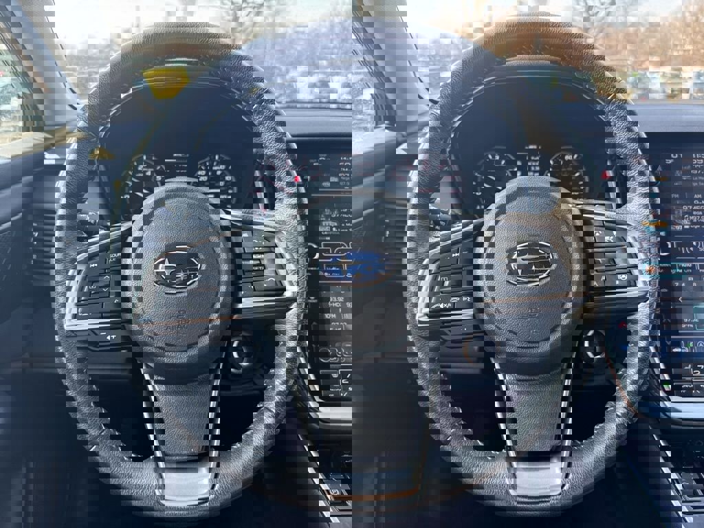 Used 2024 Subaru Outback Premium image 8
