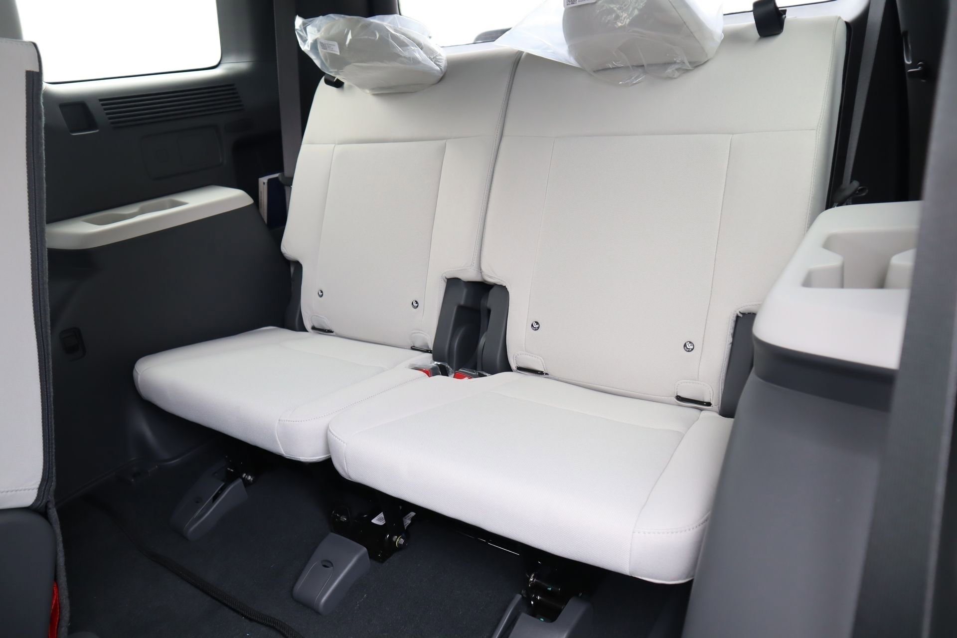 New 2026 Hyundai Santa Fe SE image 18