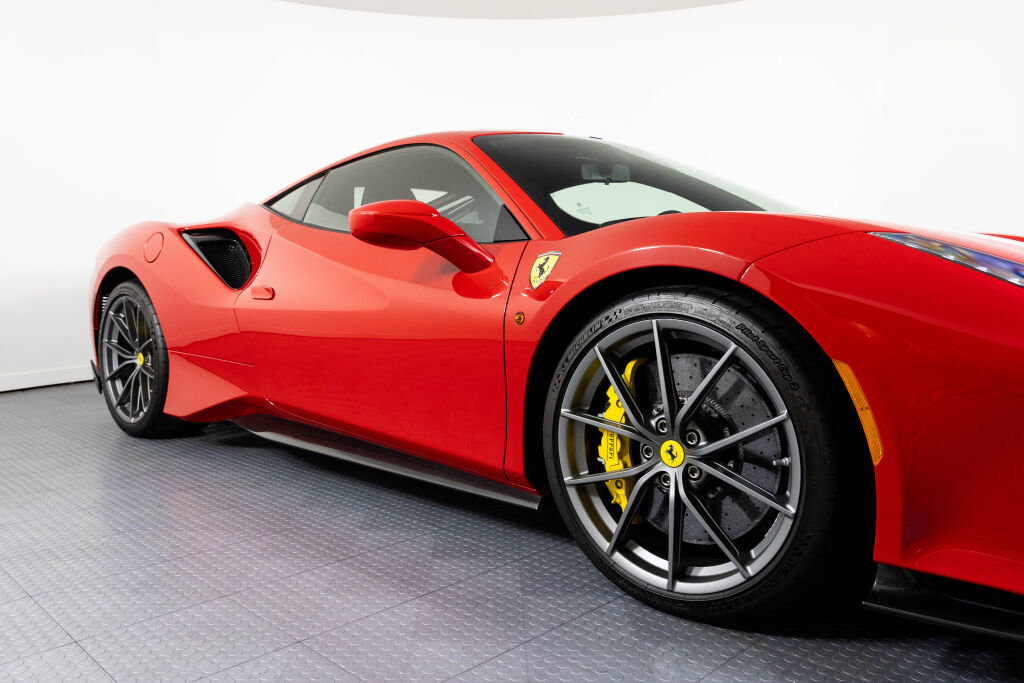 Certified 2020 Ferrari 488 Pista image 21