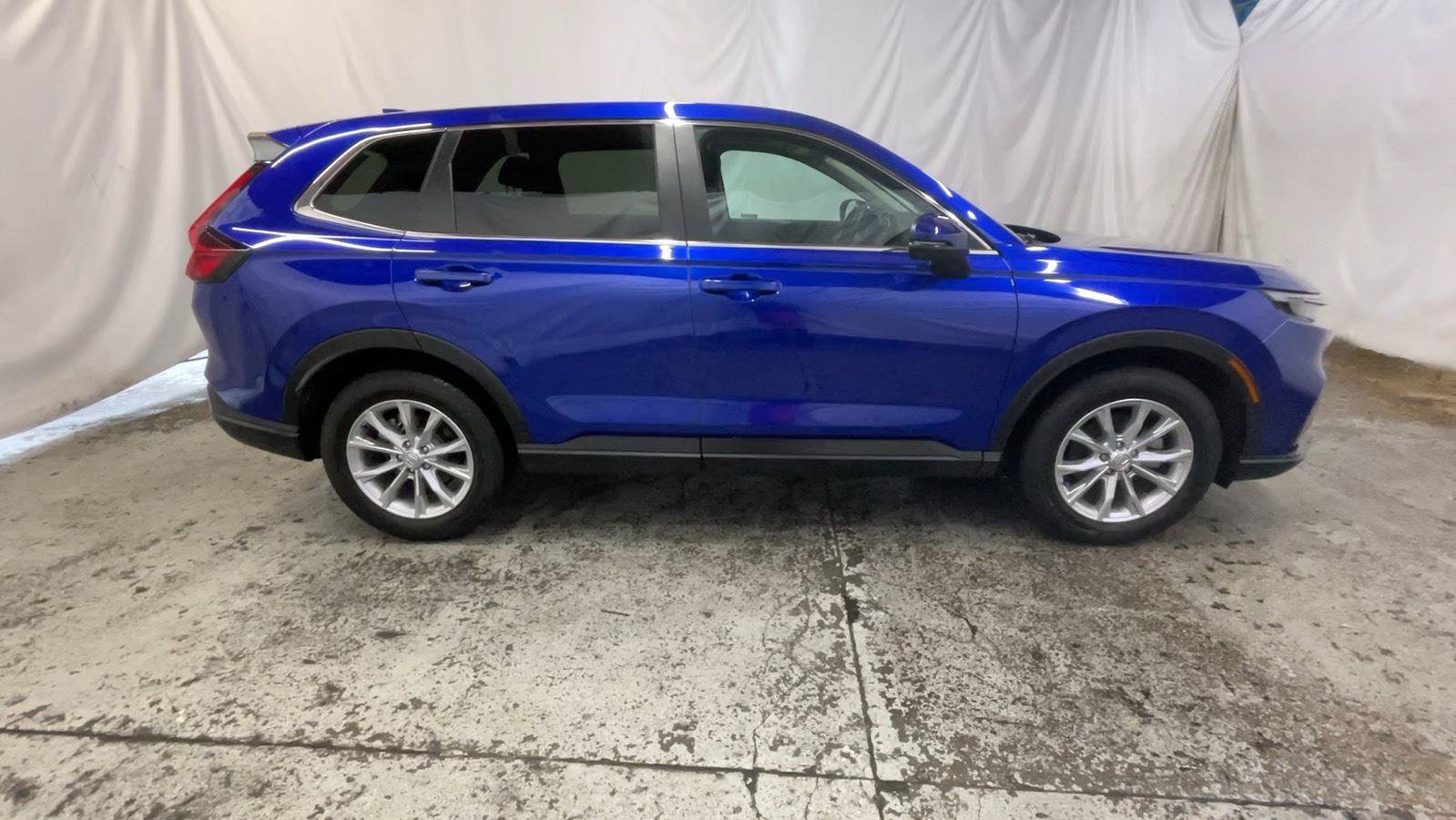 Certified 2024 Honda CR-V EX image 5