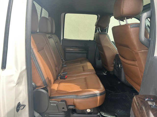 Used 2016 Ford F250 Platinum w/ FX4 Off-Road Package AWD/4WD image 18