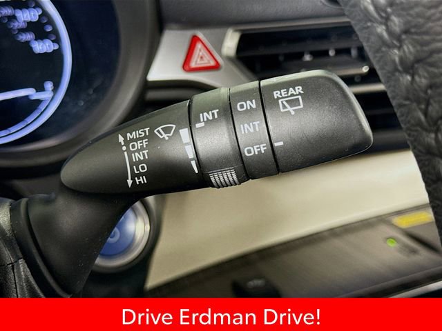 Certified 2023 Toyota Sienna Limited FWD image 16