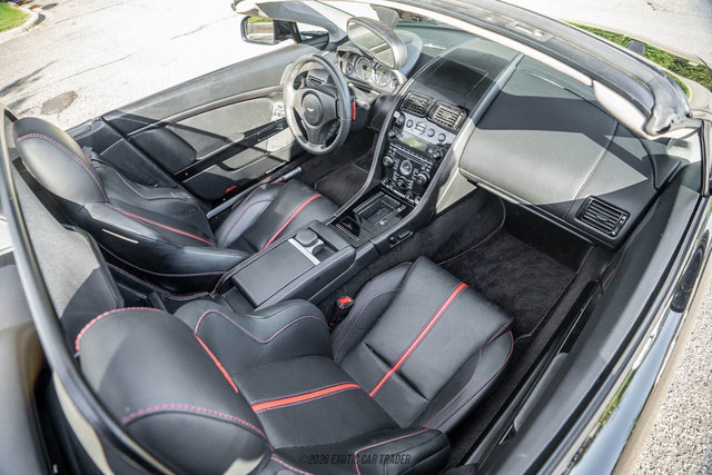 Used 2015 Aston Martin V8 Vantage GT RWD image 63