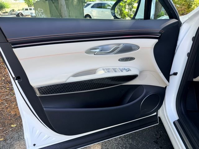 Used 2026 Genesis GV70 3.5T Sport Prestige image 11