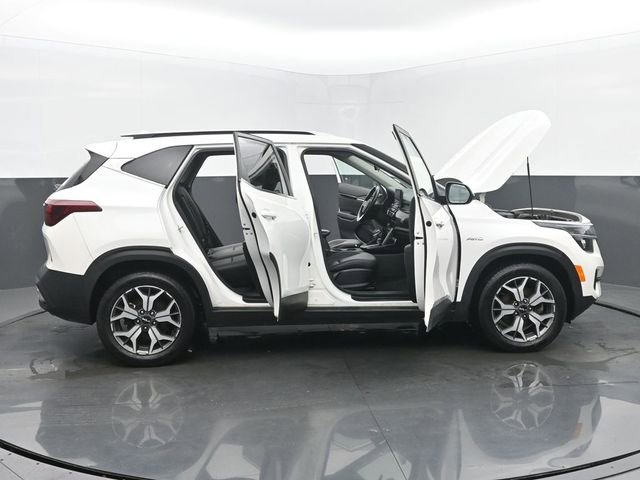 Used 2022 Kia Seltos EX AWD/4WD image 57