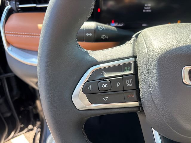 Used 2024 Jeep Compass Limited w/ Elite Group AWD/4WD image 18