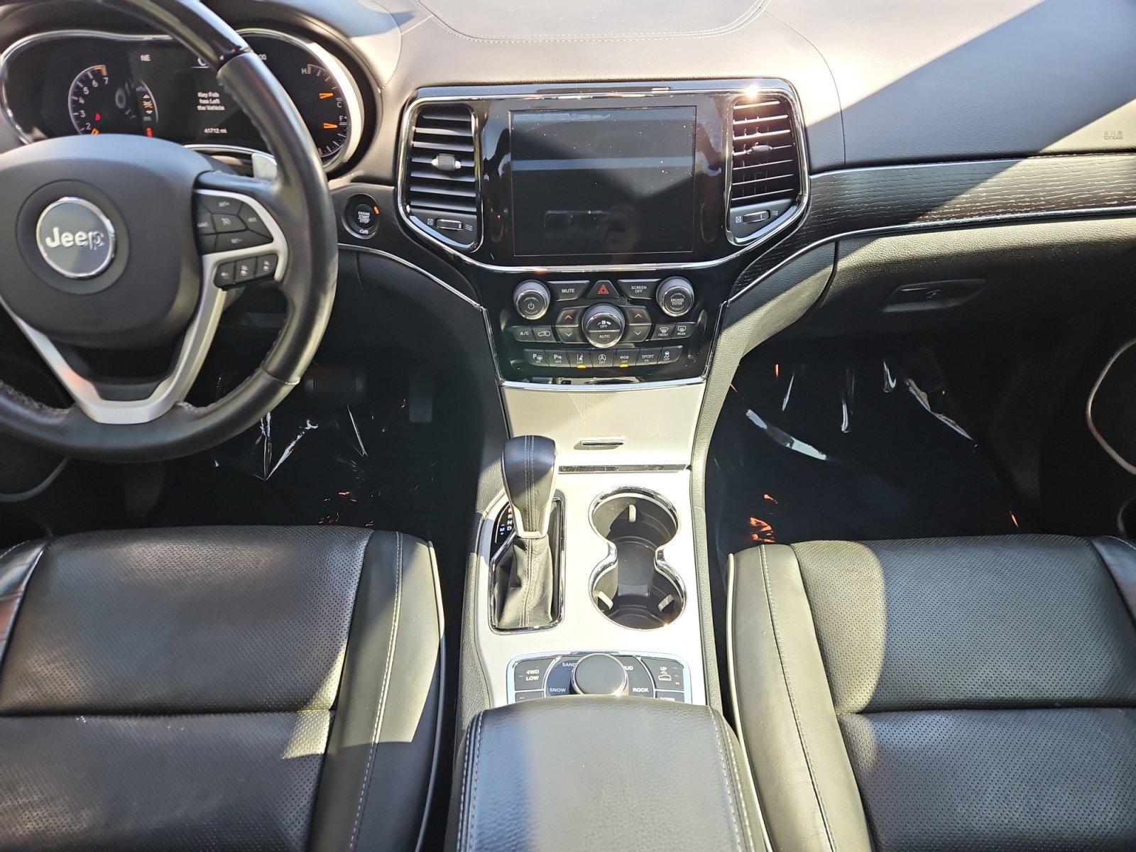 Used 2019 Jeep Grand Cherokee Summit AWD/4WD image 11