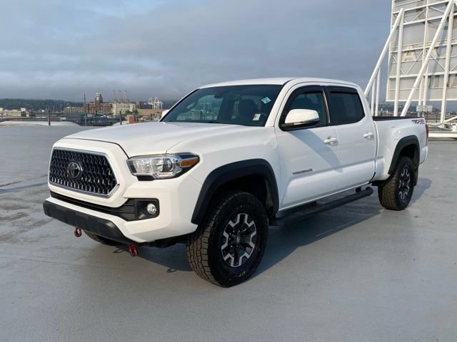 Used 2019 Toyota Tacoma TRD Off-Road w/ Technology Package AWD/4WD image 4