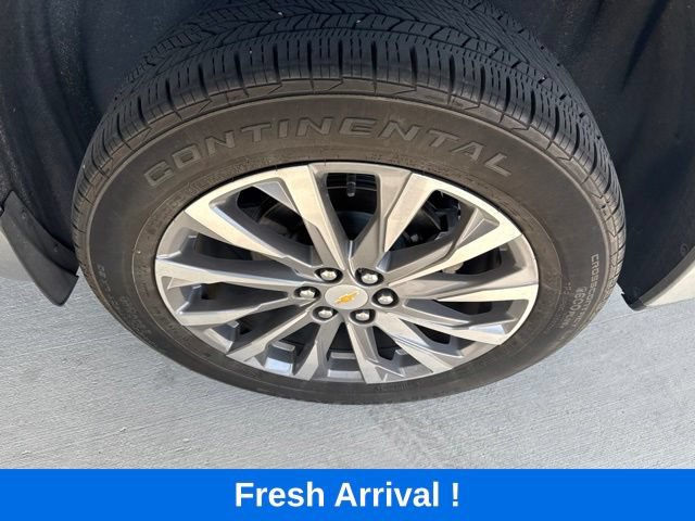 Used 2023 Chevrolet Traverse Premier FWD image 21