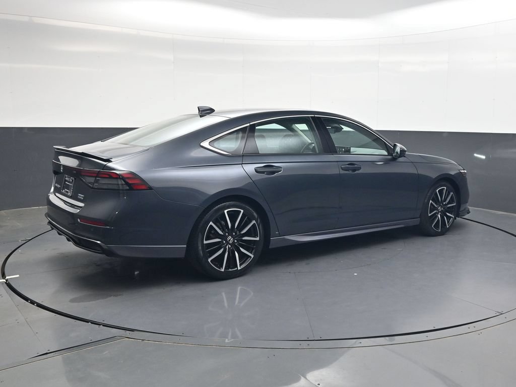 Certified 2023 Honda Accord Touring image 4