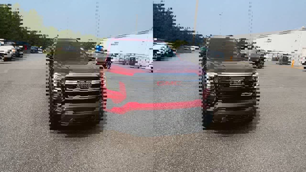 New 2026 GMC Terrain Elevation w/ Elevation Premium Package image 3