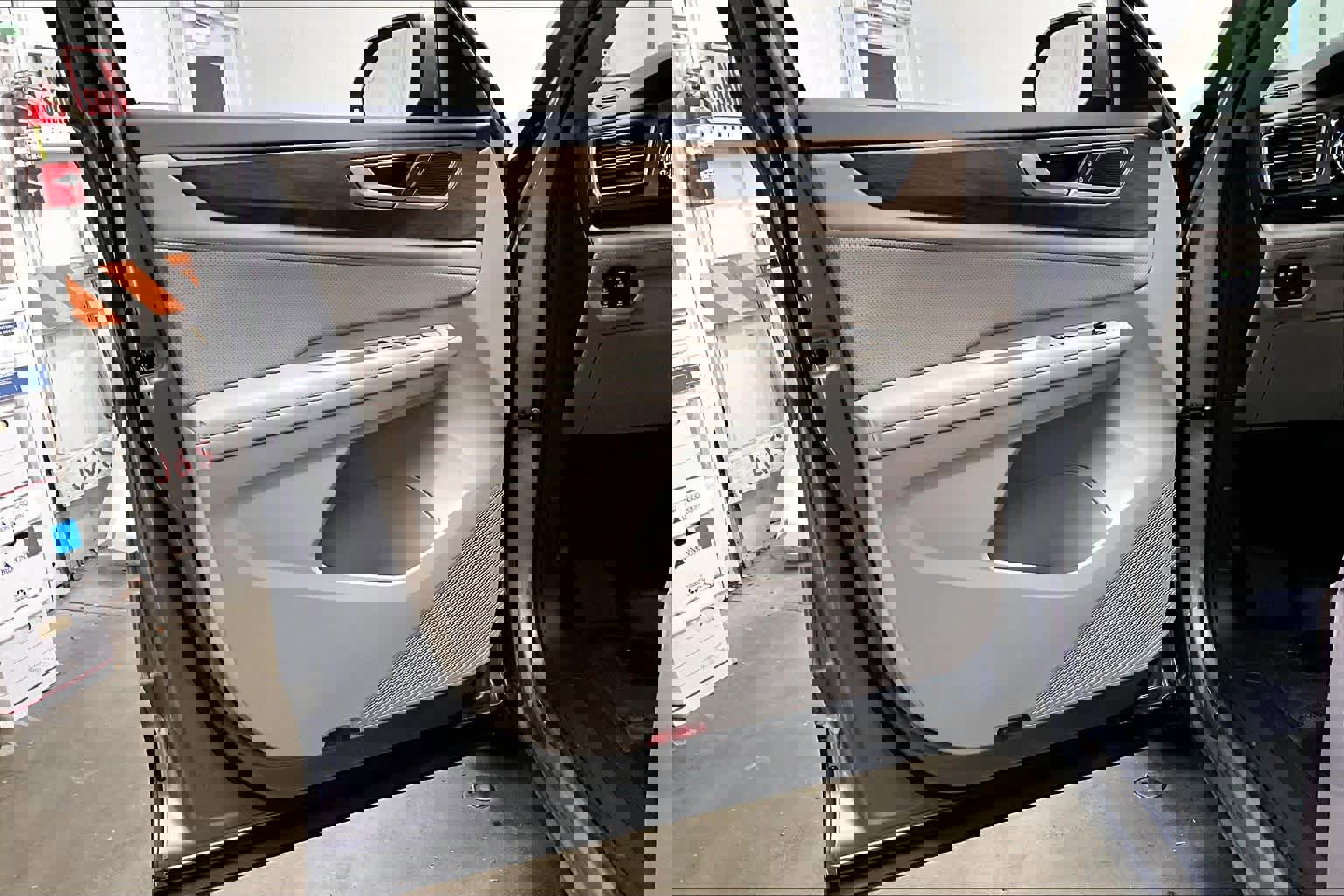 Used 2024 Volkswagen Atlas SE image 25