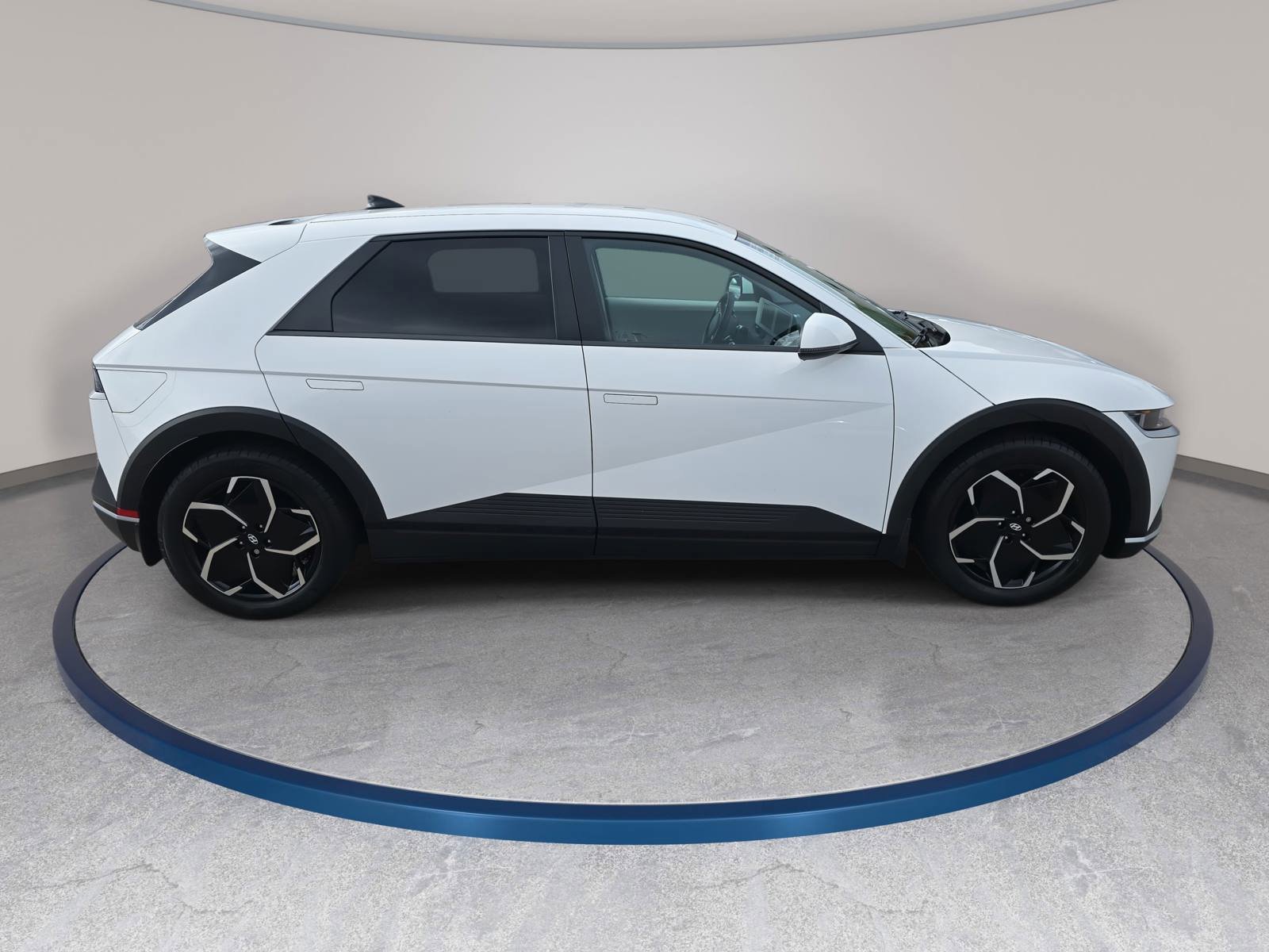 Used 2023 Hyundai Ioniq 5 SEL RWD image 4