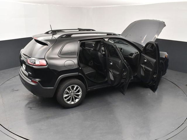 Used 2022 Jeep Cherokee Latitude Lux w/ Sun & Sound Group AWD/4WD image 30