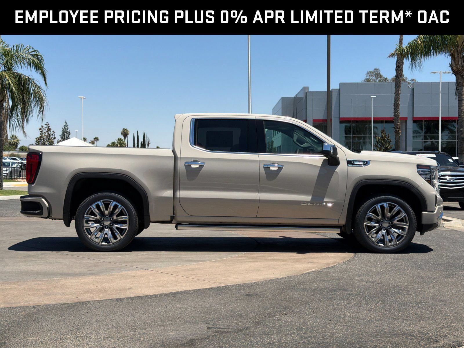 New 2026 GMC Sierra 1500 Denali w/ Denali Reserve Package AWD/4WD image 3