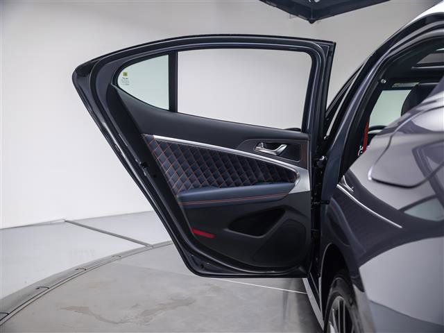 New 2026 Genesis G70 3.3T Prestige image 31